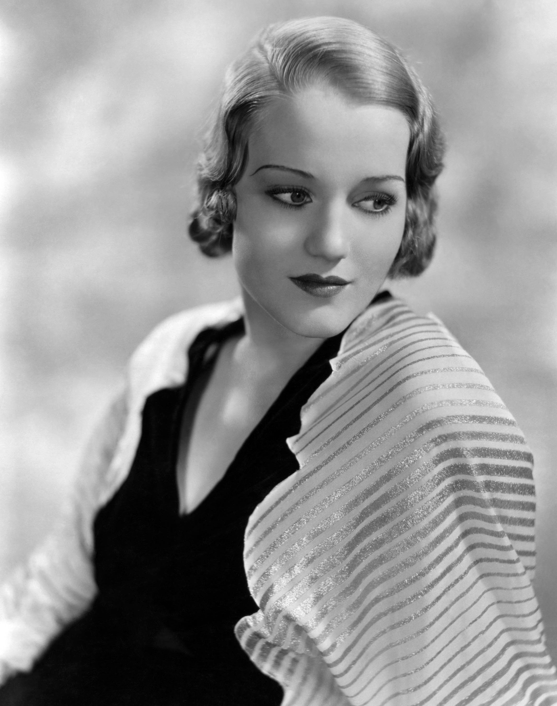 Marylai Annex Cummings, Constance 01 